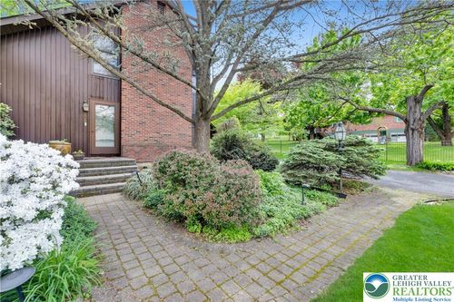 426 Moravian St, Nazareth, PA, 18064-2160 | Card Image