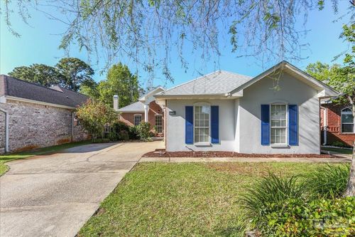 4118 Oak Pointe Dr, Gulf Breeze, FL, 32563-8507 | Card Image