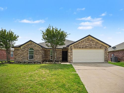 636 Dover Heights Trl, Mansfield, TX, 76063-2860 | Card Image