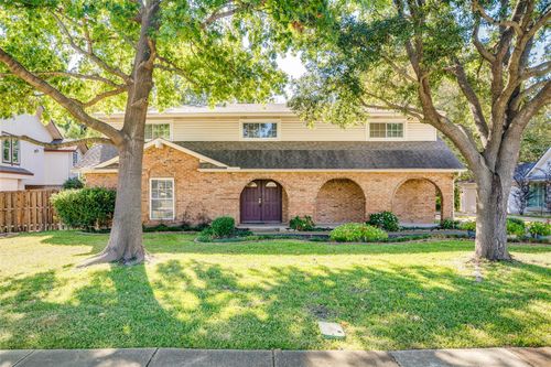 407 Valley Cove Dr, Richardson, TX, 75080-1844 | Card Image