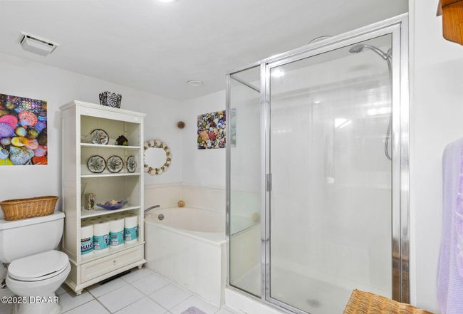 APT-308C - 4 Oceans West Blvd, Condo with 2 bedrooms, 2 bathrooms and null parking in Daytona Beach Shores FL | Image 17