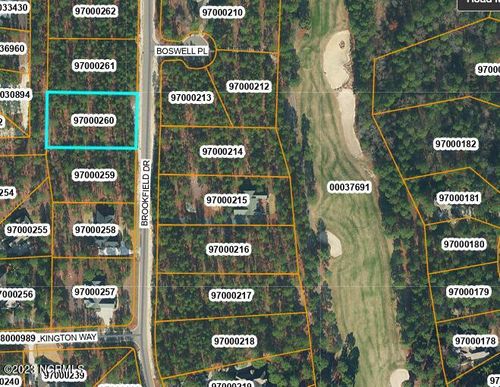 112 Brookfield Dr, Pinehurst, NC, 28374-8782 | Card Image