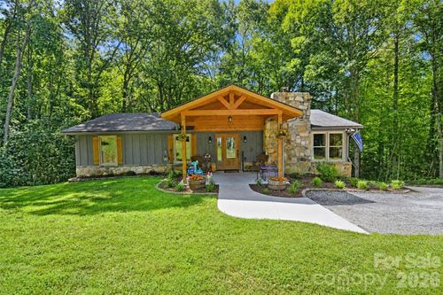 336 Hillside Rd, Penrose, NC, 28766-8791 | Card Image