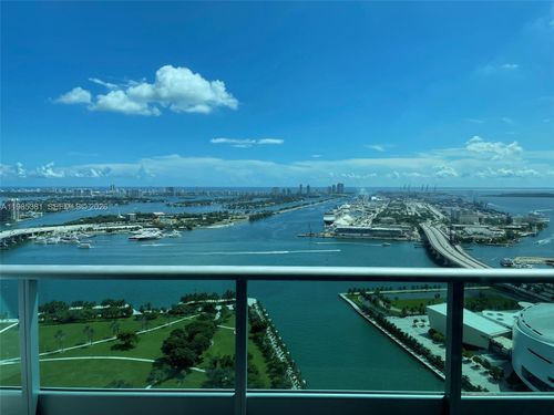 4304-900 Biscayne Blvd, Miami, FL, 33132-1571 | Card Image