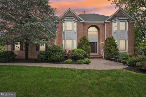 9 Labaw Way, BELLE MEAD, NJ, 08502-5341 | Card Image