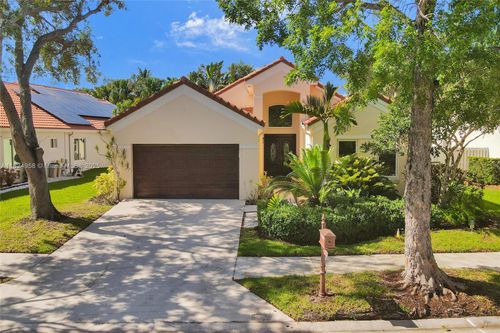 204 Cameron Dr, Weston, FL, 33326-3510 | Card Image
