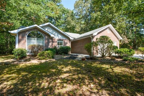 3078 Essex Dr, Villa Rica, GA, 30180-8437 | Card Image