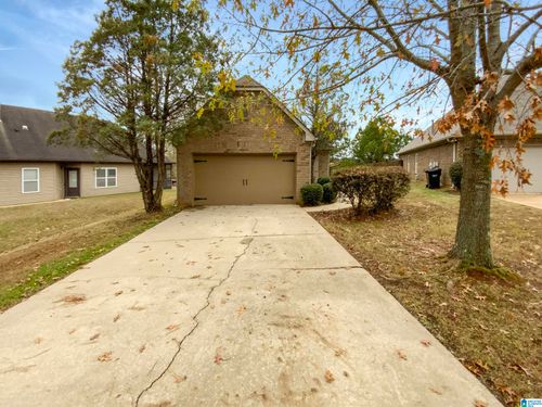 4555 Rosser Loop Dr, Bessemer, AL, 35022-6175 | Card Image