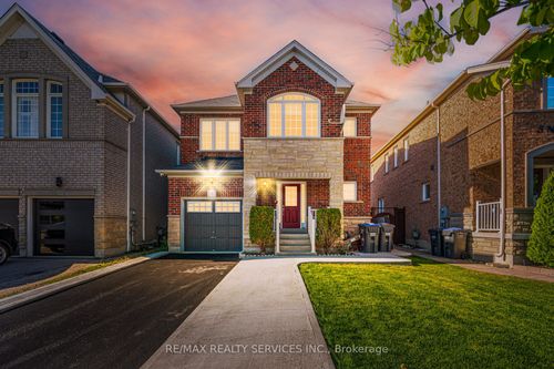 3 Napoleon Cres, Brampton, ON, L6P3K6 | Card Image