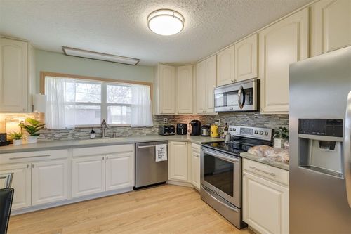 405 Margaret Dr, Norman, OK, 73069-5322 | Card Image