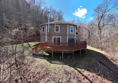 217 Beaver Pond Dr, Murphy, NC, 28906-1140 | Card Image