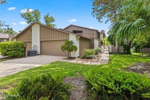 8 Rising Moon Trl, Ormond Beach, FL, 32174-4962 | Card Image