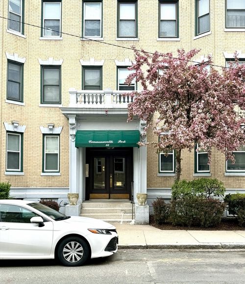 306-88 Gordon, Boston, MA, 02135 | Card Image