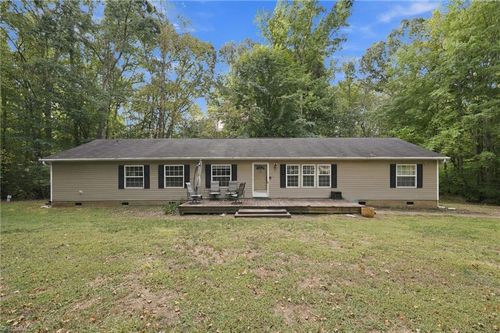 160 Forest Ridge Dr, Stokesdale, NC, 27357-8099 | Card Image