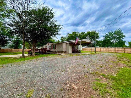 579 H St, Clinton, AR, 72031-6043 | Card Image