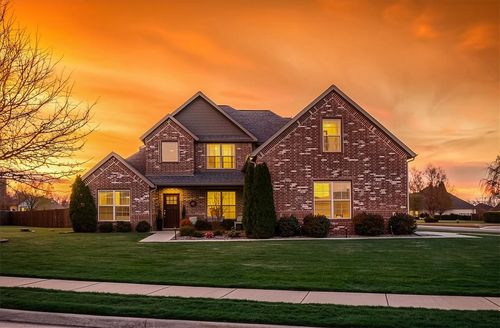 494 Waterfalls Dr, Farmington, AR, 72730-2817 | Card Image