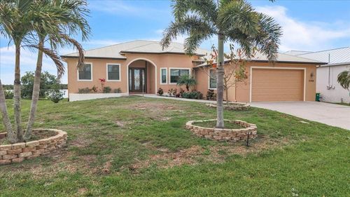 3766 Peace River Dr, Punta Gorda, FL, 33983-3520 | Card Image