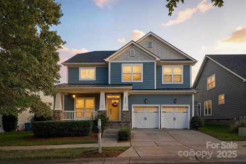 20028 Northport Dr, Cornelius, NC, 28031-6433 | Card Image