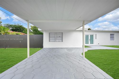 12621 Nw 22nd Ct, Miami, FL, 33167-1946 | Card Image