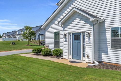 1504 Shallons Ct, Spartanburg, SC, 29301-6815 | Card Image