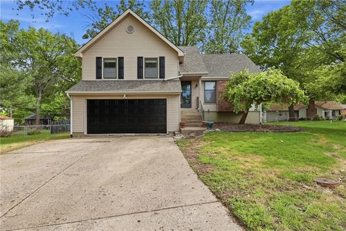 16405 Gudgell Ct, Independence, MO, 64055-2064 | Card Image