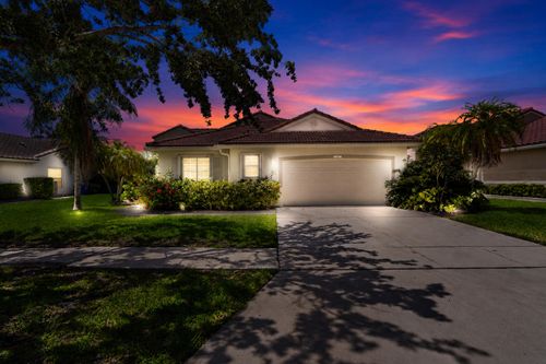 16358 Sw 8th St, PEMBROKE PINES, FL, 33027-1075 | Card Image