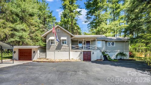 110 Chariton Avenue, Hendersonville, NC, 28739 | Card Image