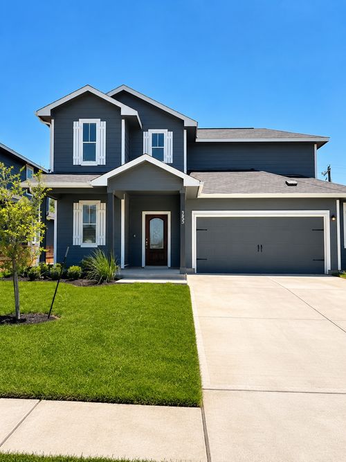 180 Olympic Park Dr, Kyle, TX, 78640-2796 | Card Image