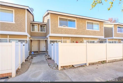 6e-2321 S Magnolia Ave, Ontario, CA, 91762 | Card Image