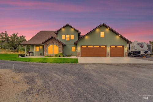 1481 Valley Steppe Dr, Buhl, ID, 83316-4901 | Card Image