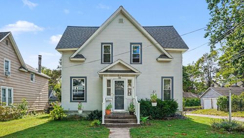 412 Prospect St, Cadillac, MI, 49601-2227 | Card Image