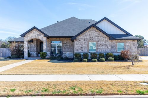 2301 Manor Oaks Ter, Abilene, TX, 79602-1366 | Card Image