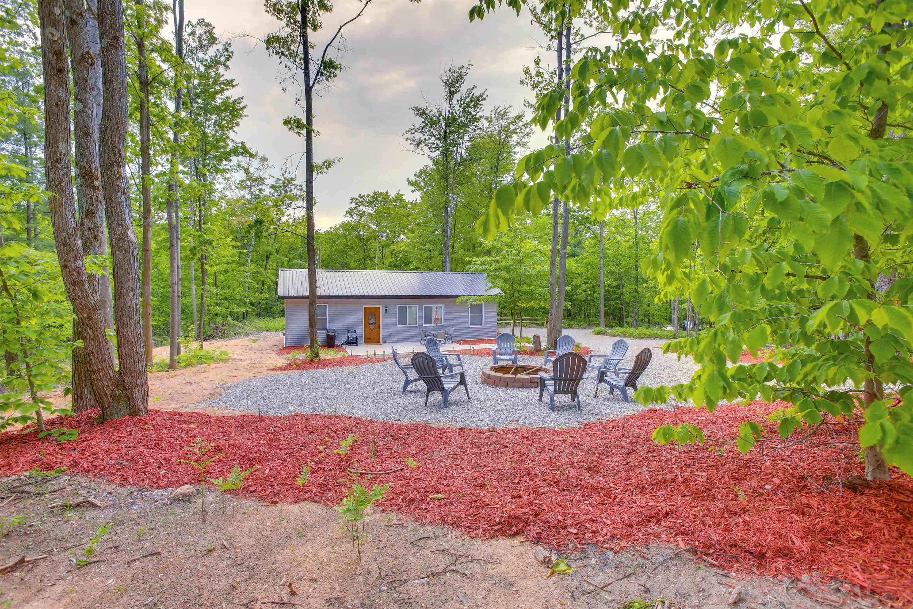 Brown Rd, Cadillac, MI 49601