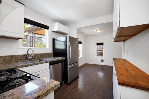 2821 2821 Vallecito Pl, Oakland, CA, 94606 | Card Image