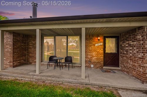 14832 Dexter Ct, Shelby Township, MI, 48315-4427 | Card Image