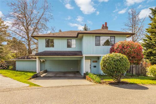 4259 Craigo Park Way, Saanich, BC, V8Z6Y1 | Card Image