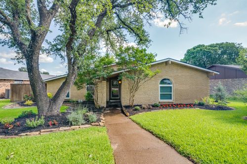11034 Mccree Rd, Dallas, TX, 75238-3033 | Card Image