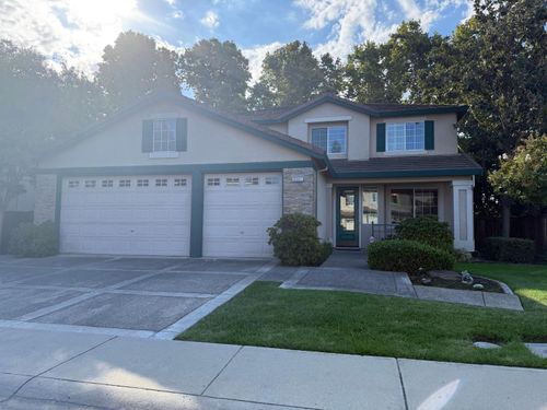 6541 Brook Hollow Cir, Stockton, CA, 95219-2437 | Card Image