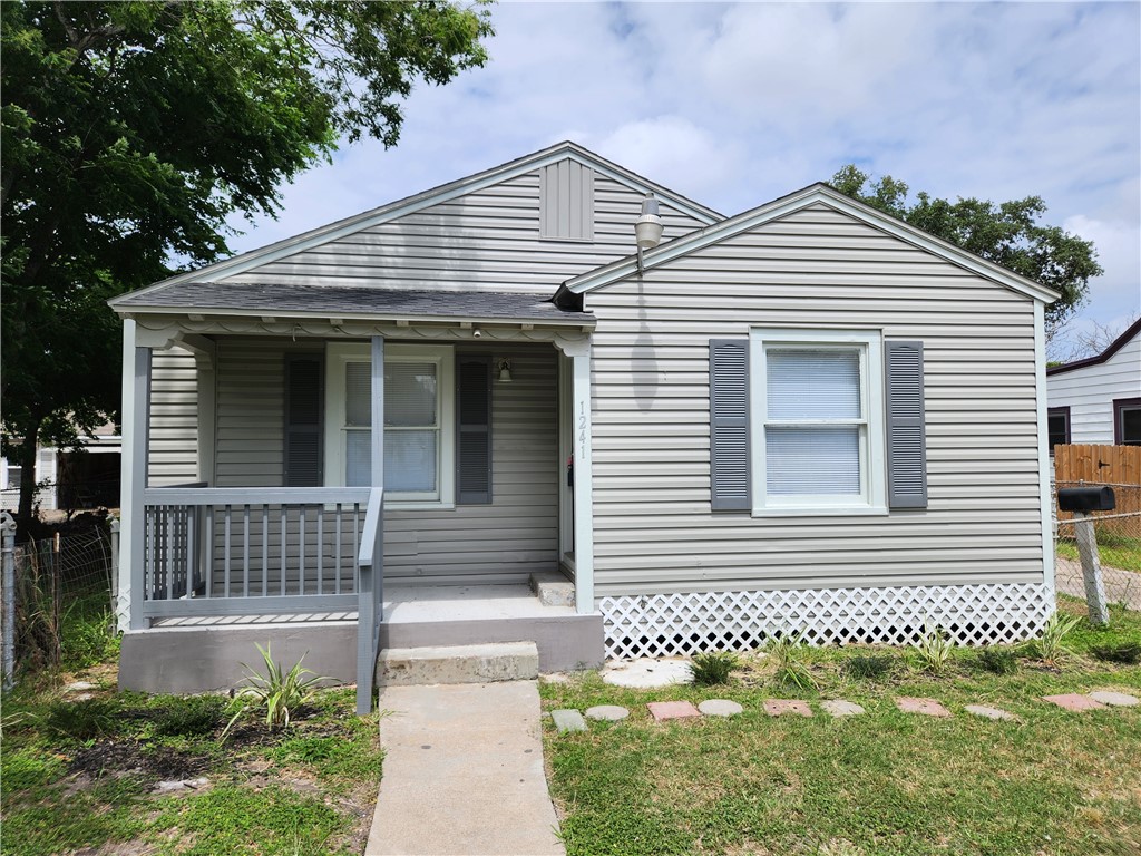 Florida Ave, Corpus Christi, TX 78404