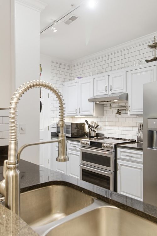 a107-1984 Folly Rd, Charleston, SC, 29412-9578 | Card Image
