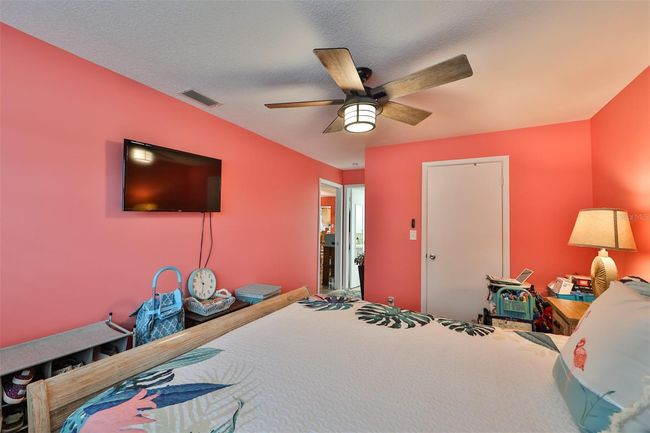 UNIT-72 - 11200 102 Nd Ave, Condo with 2 bedrooms, 2 bathrooms and null parking in SEMINOLE FL | Image 23
