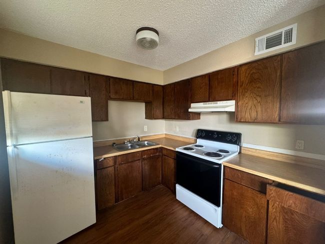 3102 Atkinson Ave, Condo with 1 bedrooms, 1 bathrooms and 20 parking in Killeen TX | Image 5