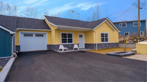 11 Lions Club Rd, Fox Point, NS, B0J1T0 | Card Image