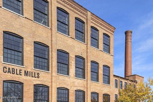 403-160 Water St, Williamstown, MA, 01267-3179 | Card Image