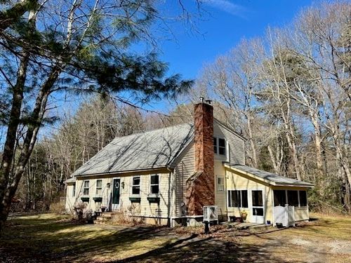 195 Slab Bridge Rd, Assonet, MA, 02702-1805 | Card Image