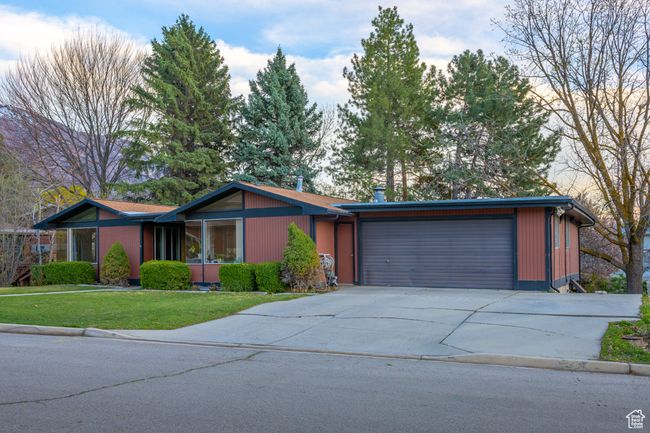 550 E 2100 N, House other with 6 bedrooms, 4 bathrooms and 2 parking in Provo UT | Image 21