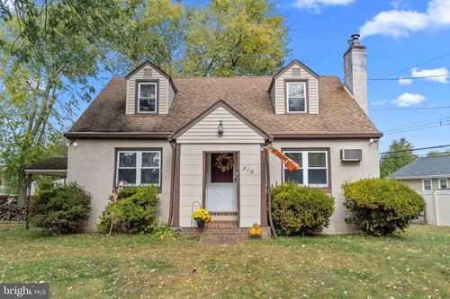 210 Castello Ave, HATBORO, PA, 19040-4347 | Card Image