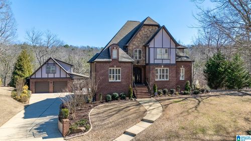 8233 Carrington Dr, TRUSSVILLE, AL, 35173-4567 | Card Image