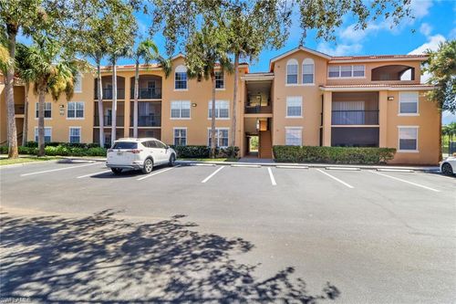 1105-8659 River Homes Ln, BONITA SPRINGS, FL, 34135-4365 | Card Image