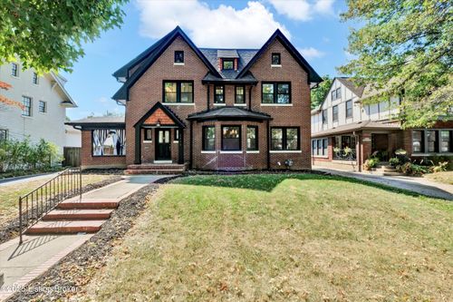 2436 Broadmeade Rd, Louisville, KY, 40205-2204 | Card Image